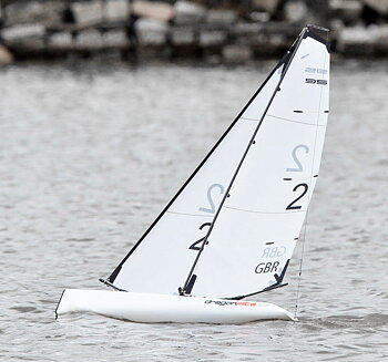Joysway 8811A Segelbåt Dragon Flite 95 V2 PNP utan Radioutrustning