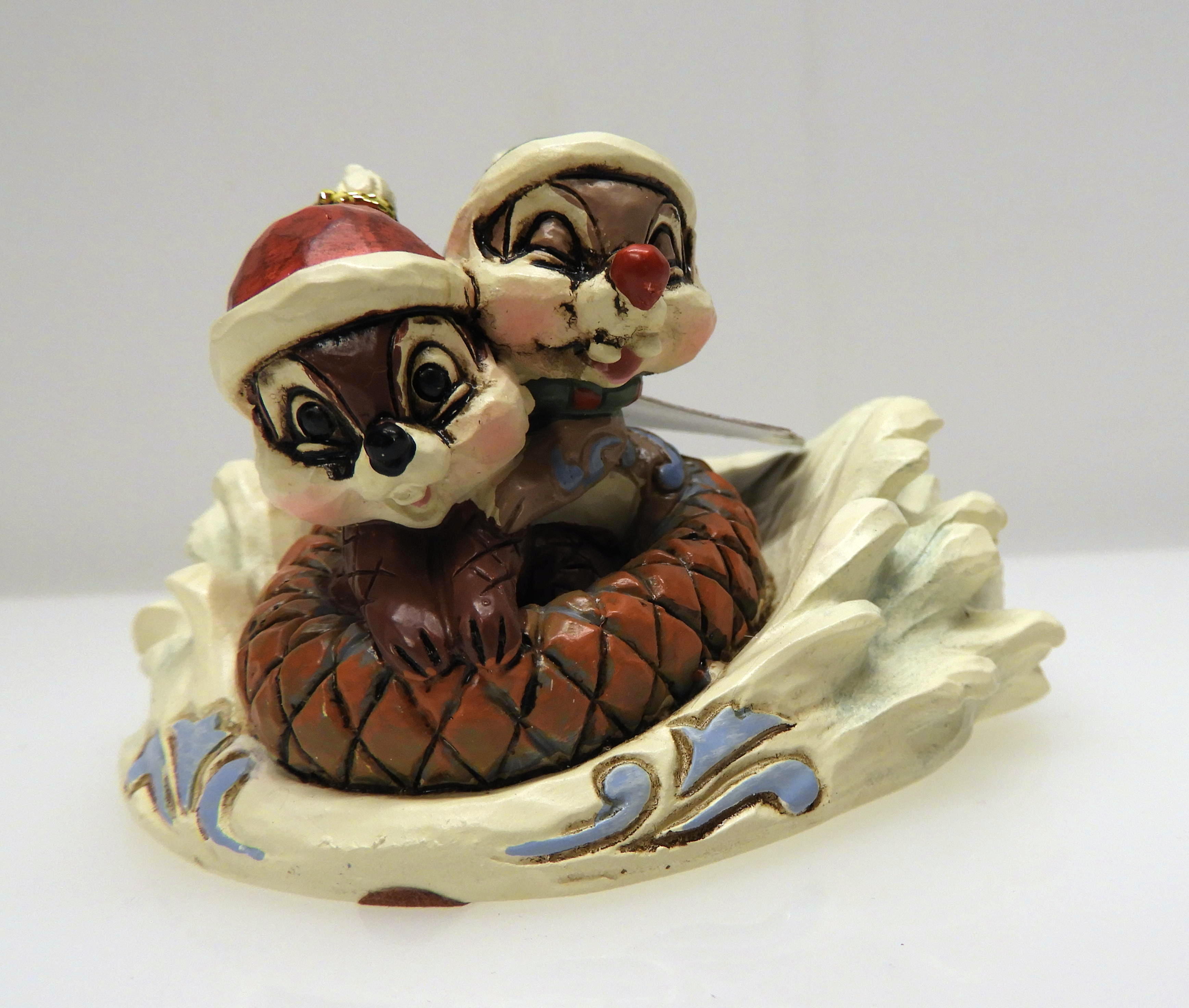 Disneys Piff&Puff Chip  n´Dale Sledding om is - 2