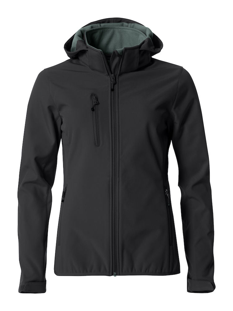 Jack med huva i Svart softshell. Skön lite tjockare men inte kumpig ! Med islandshästar brodyr fram, Du väljer bak på jackan ;) 