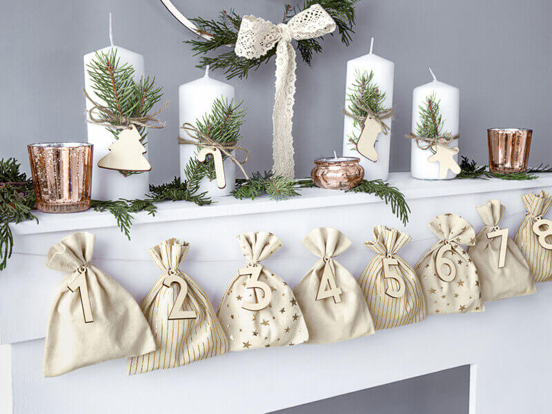 ADVENTSKALENDER | Tygpåsar | Guld-trä