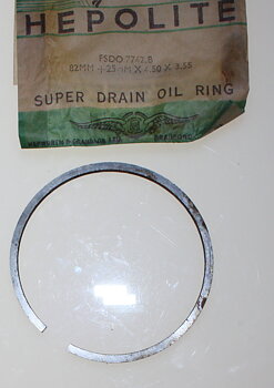 oilring 82,25x4,50 mm (82 mm + 25mmx4,50x3,55) NOS