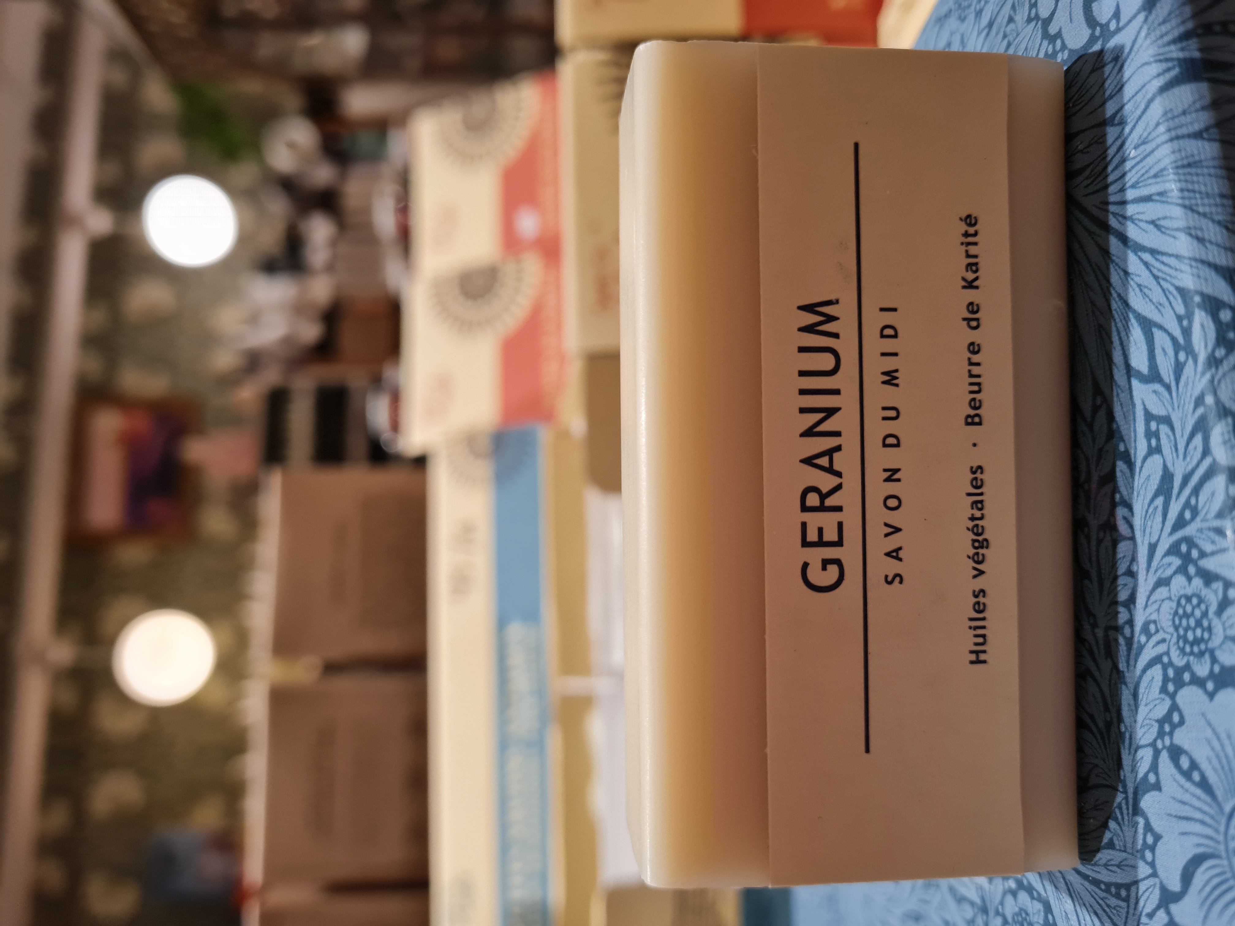 Tvål Geranium 100g Savon Du Midi