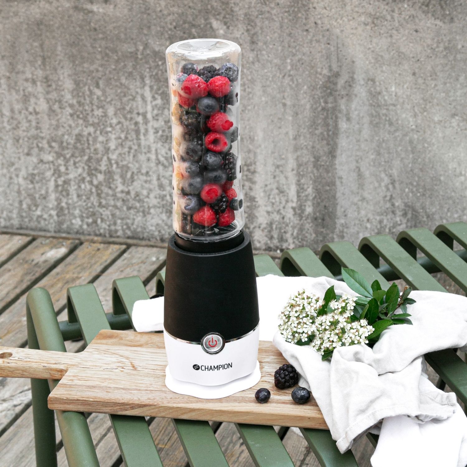 CHAMPION Smoothie Maker - 4