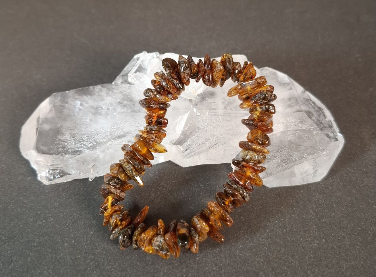 Bärnsten Chip Armband - Mörkbrun