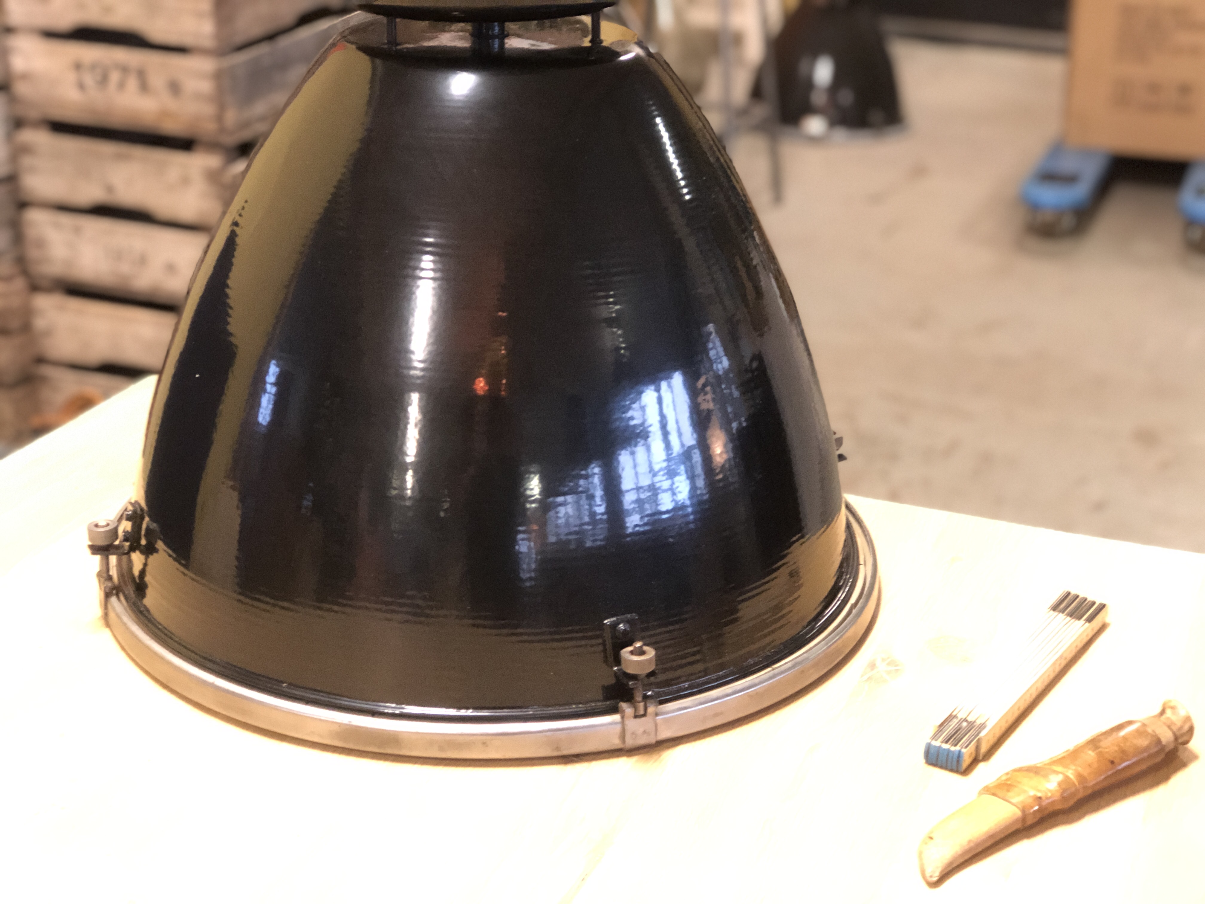 Large Industrial Light - glass disk - BLACK - 3