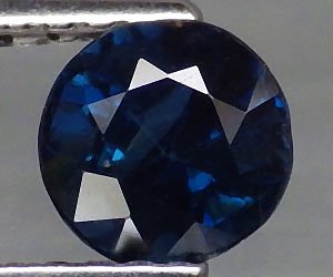 0.94 ct luxurious 5.4 mm round genuine natural blue sapphire