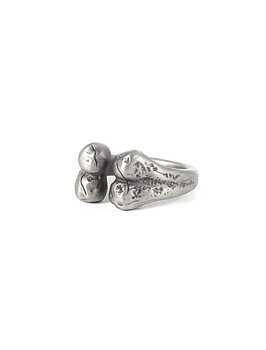 Knut Ring Antique