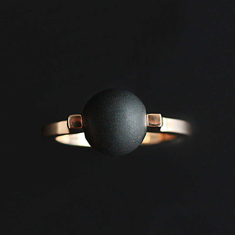 Logg - ring i 18 karat med kulformad onyx - 3