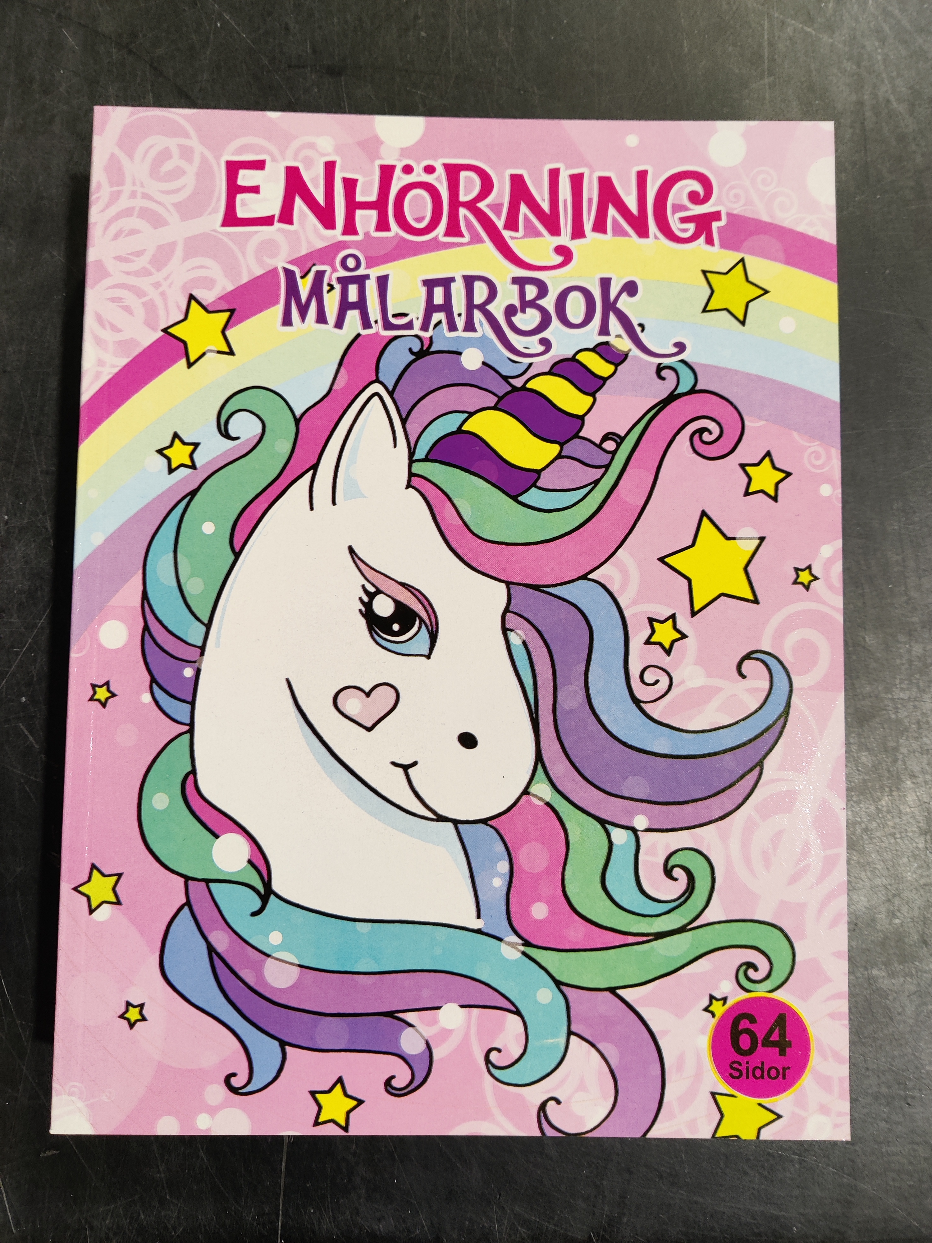 Målarbok Enhörningar (64 sidor)