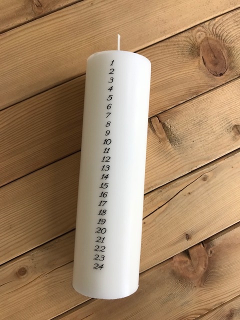 Date candle - Calendar candle - Number candle 1-24 - Advent candle - 20 cm White/Black - 3