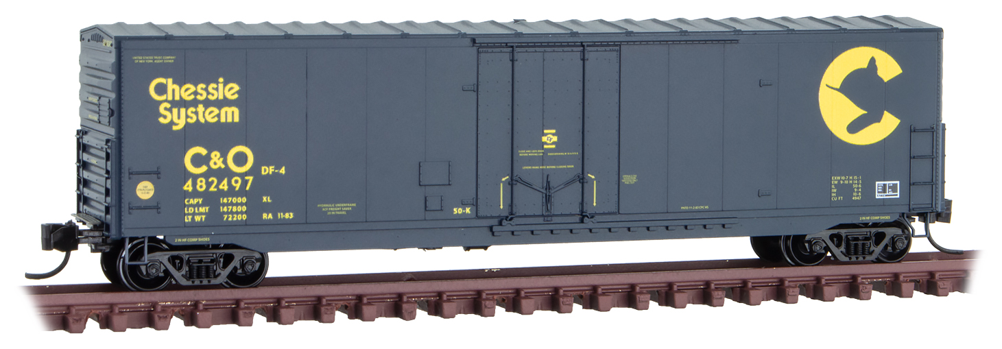 Standard 50" box car w/o roofwalk C&O Rd: #482497