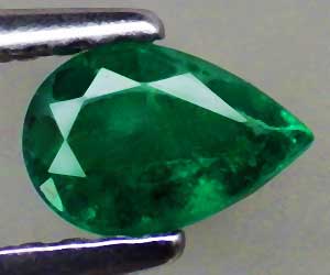Piedra preciosa de esmeralda colombiana natural genuina de calidad superior rara de 0,40 ct