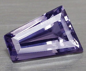 1,56 ct Piedra preciosa de iolita natural deliciosamente hermosa apta para la curación