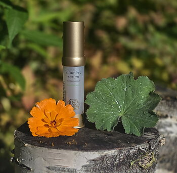 Vitamin C serum with rose root -  C-vitamin serum 20 ml -  Rosenserien