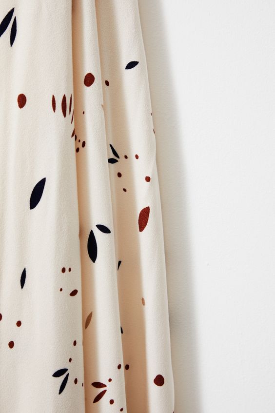 Vera Crepe Petals   EcoVero Viscose  Creamy White - 3