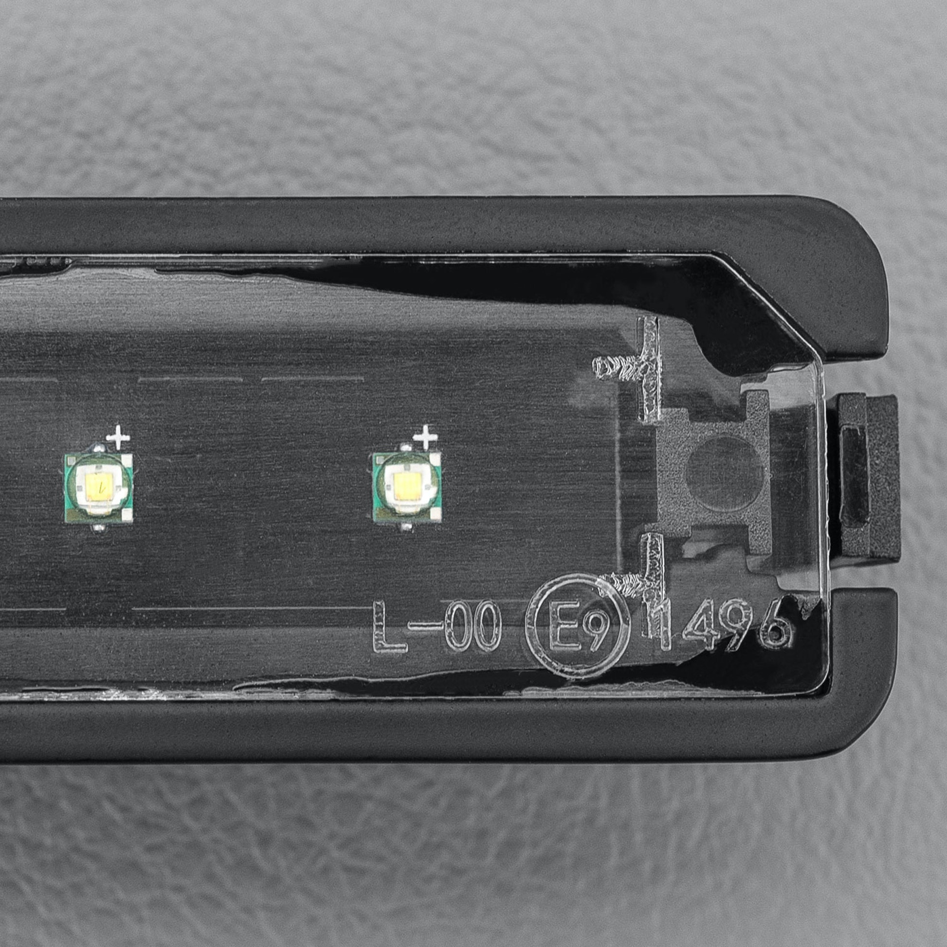 STEDI License Plate Light | VW - 3