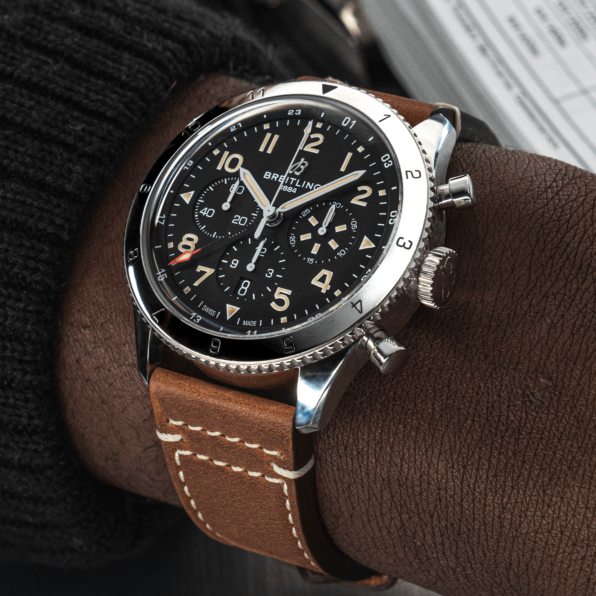 Breitling AB04453A1B1X1 Breitling Super AVI B04 Chronograph GMT 46 P-51 Mustang handled