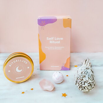 Self Love Ritual Box