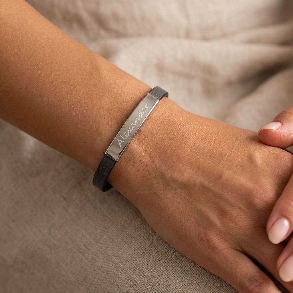 Svart personligt läder armband med gravyr - Rostfritt stål - 2