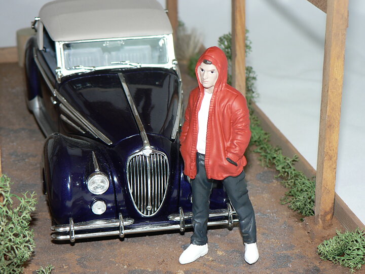 Figur Car Meet 2   Figur IV  1:18   ( Bil ingår Ej )  American Diorama