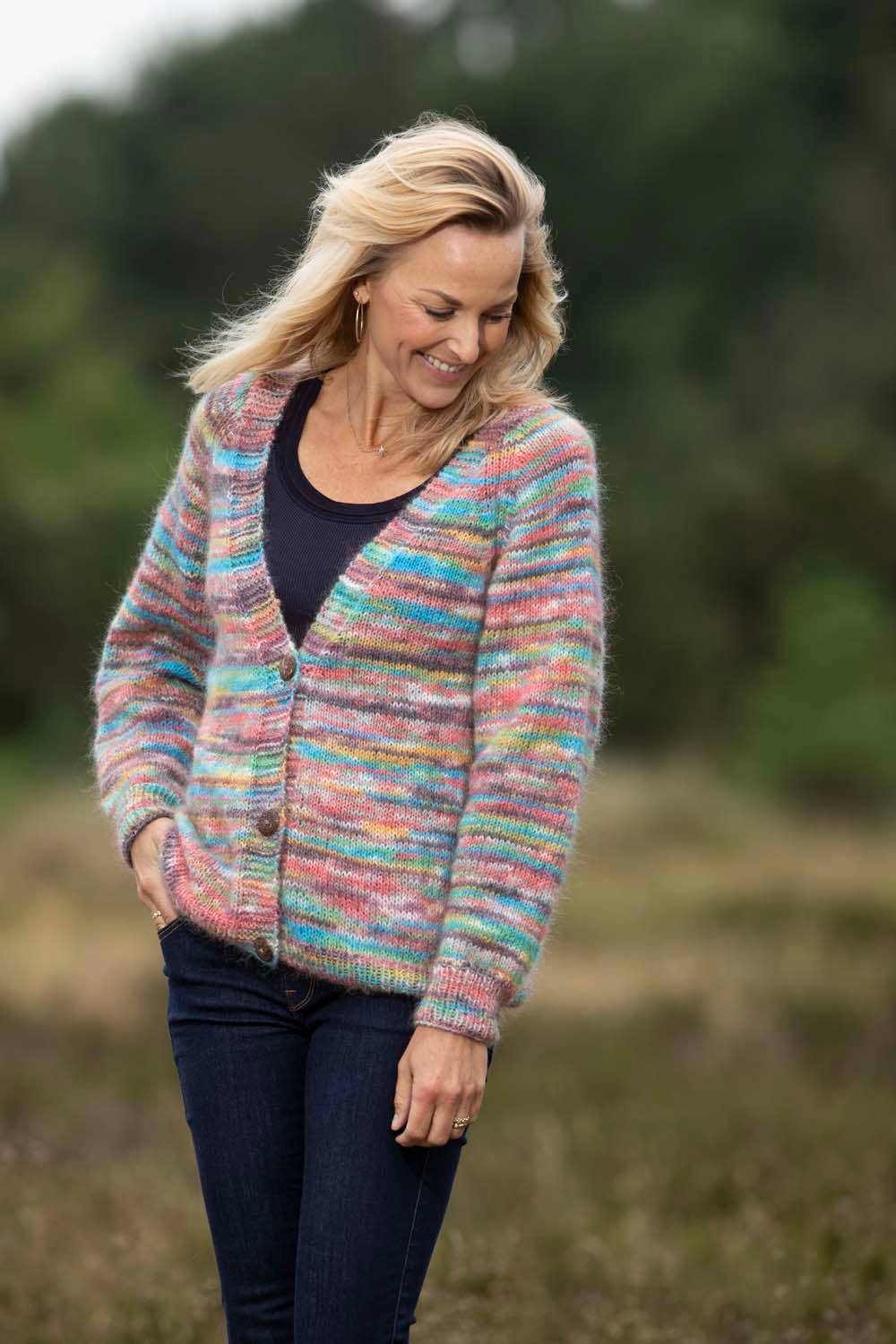 Mönster. Cardigan. (4635)
