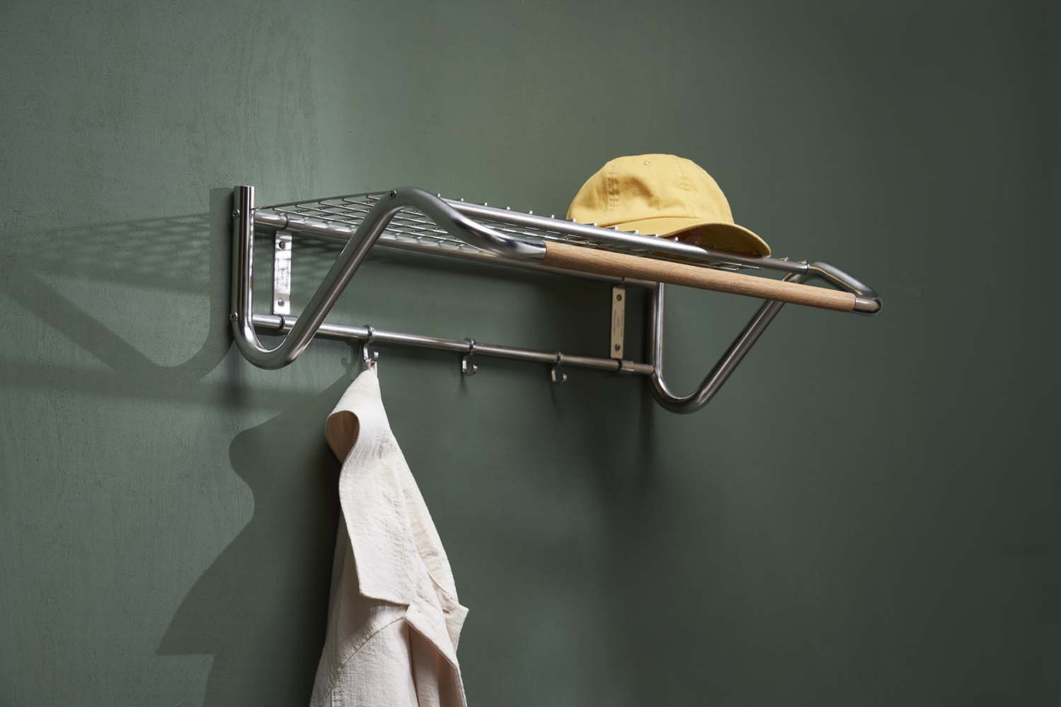 Funk Hatthylla 61 cm - Theselius - Essem design  - 3