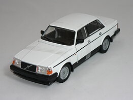 Volvo 240 GL     1986   1:24  Welly
