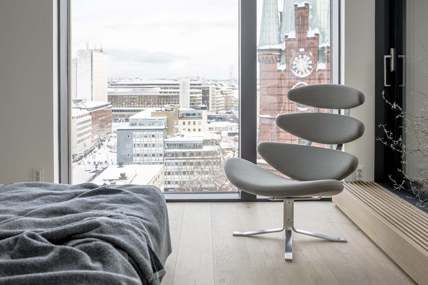 Corona 5000 Chair (Fabric) - Fredericia Furniture - 2
