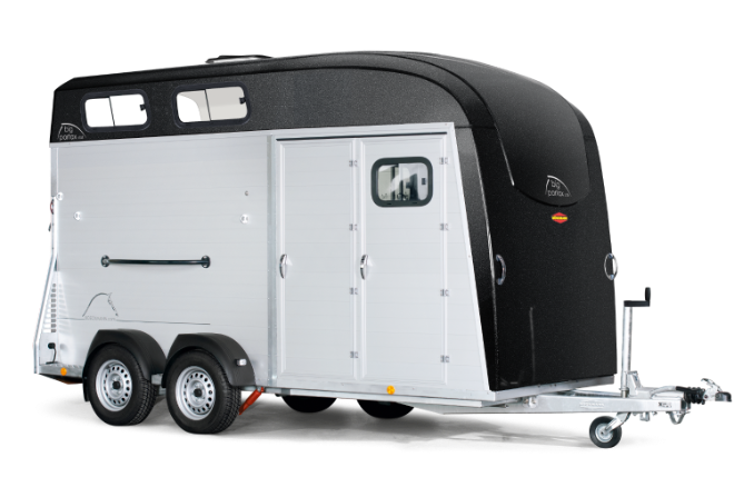 Böckmann BIG Portax STUTERI premium hästtransport med extra bred interiör hos Equistore