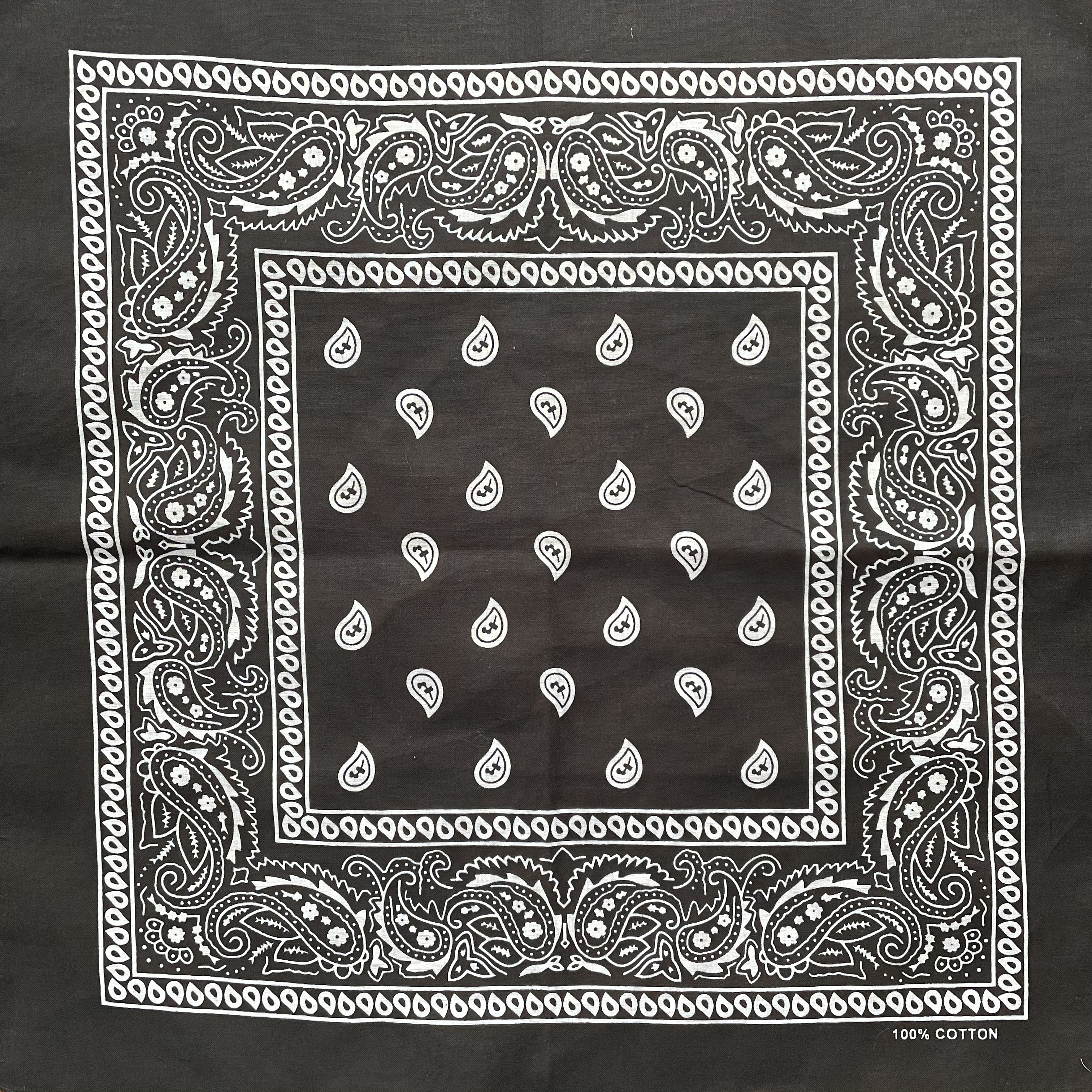 bandana svart Paisley 