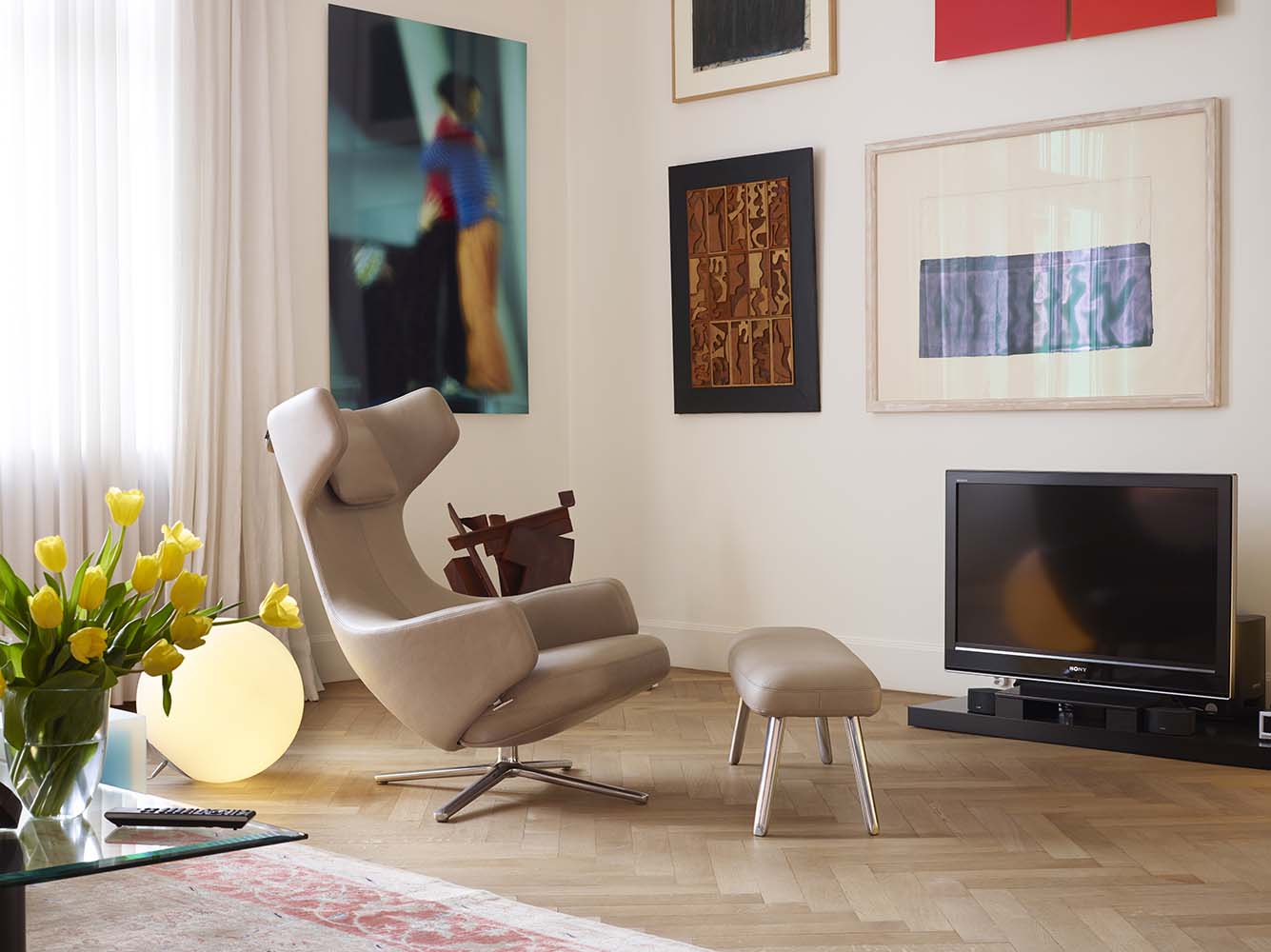 Grand Repos Armchair (Leather) - Vitra - 7