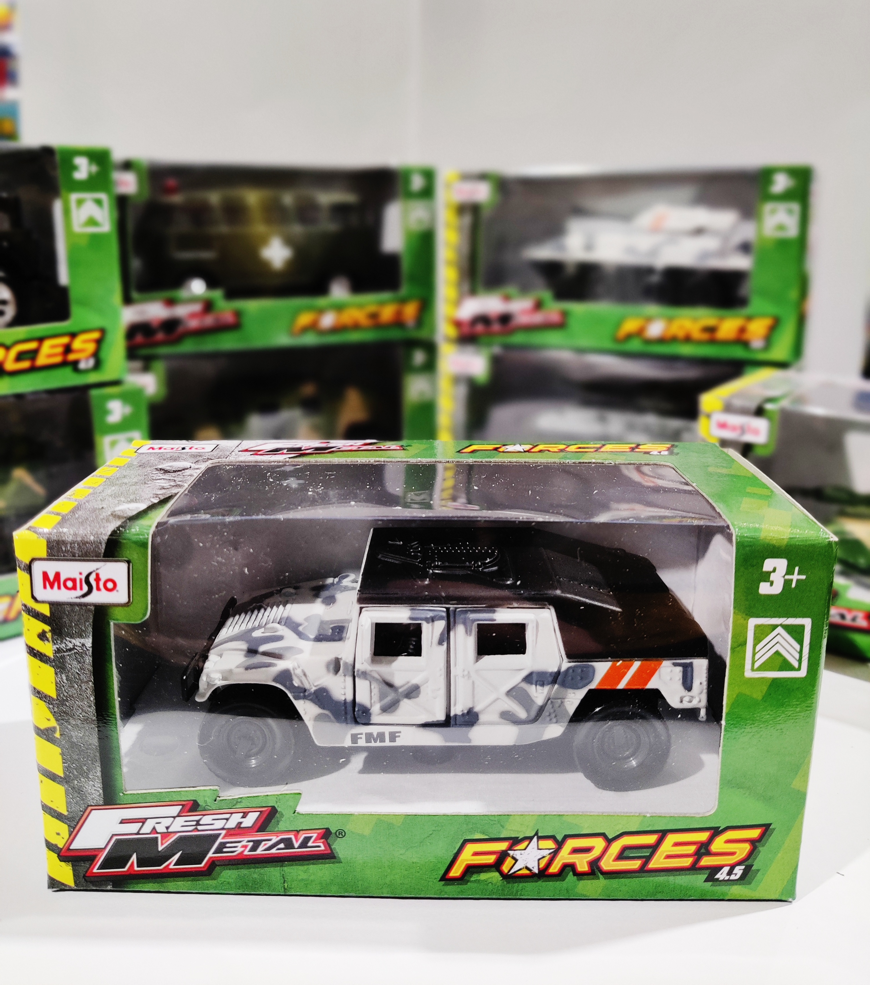 Maisto military vehicles cheap