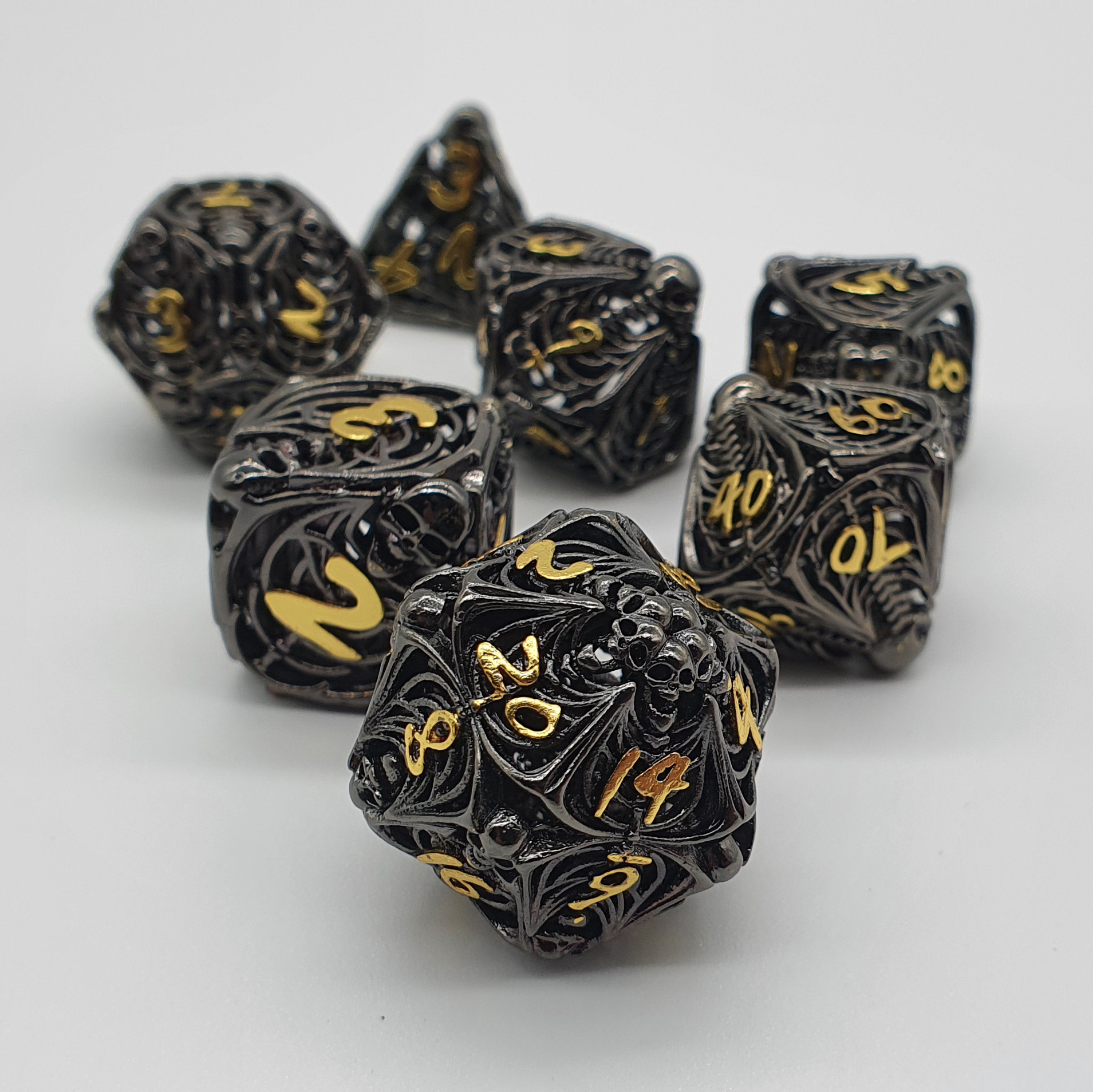 Hades Black - 2
