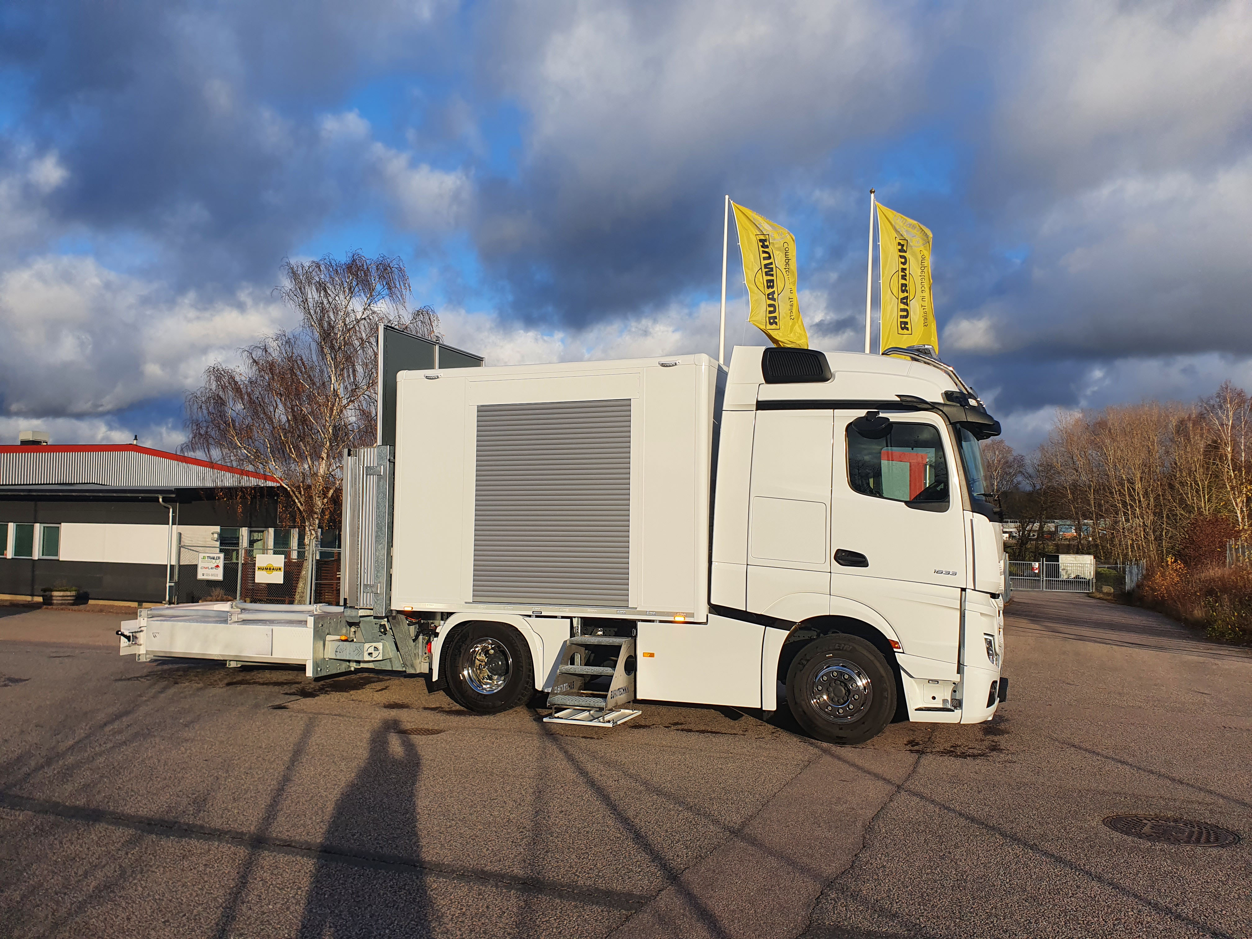 TMA Mercedes  - 3
