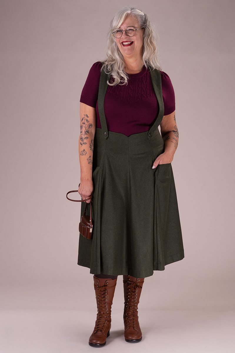 High waisted outlet pinafore skirt