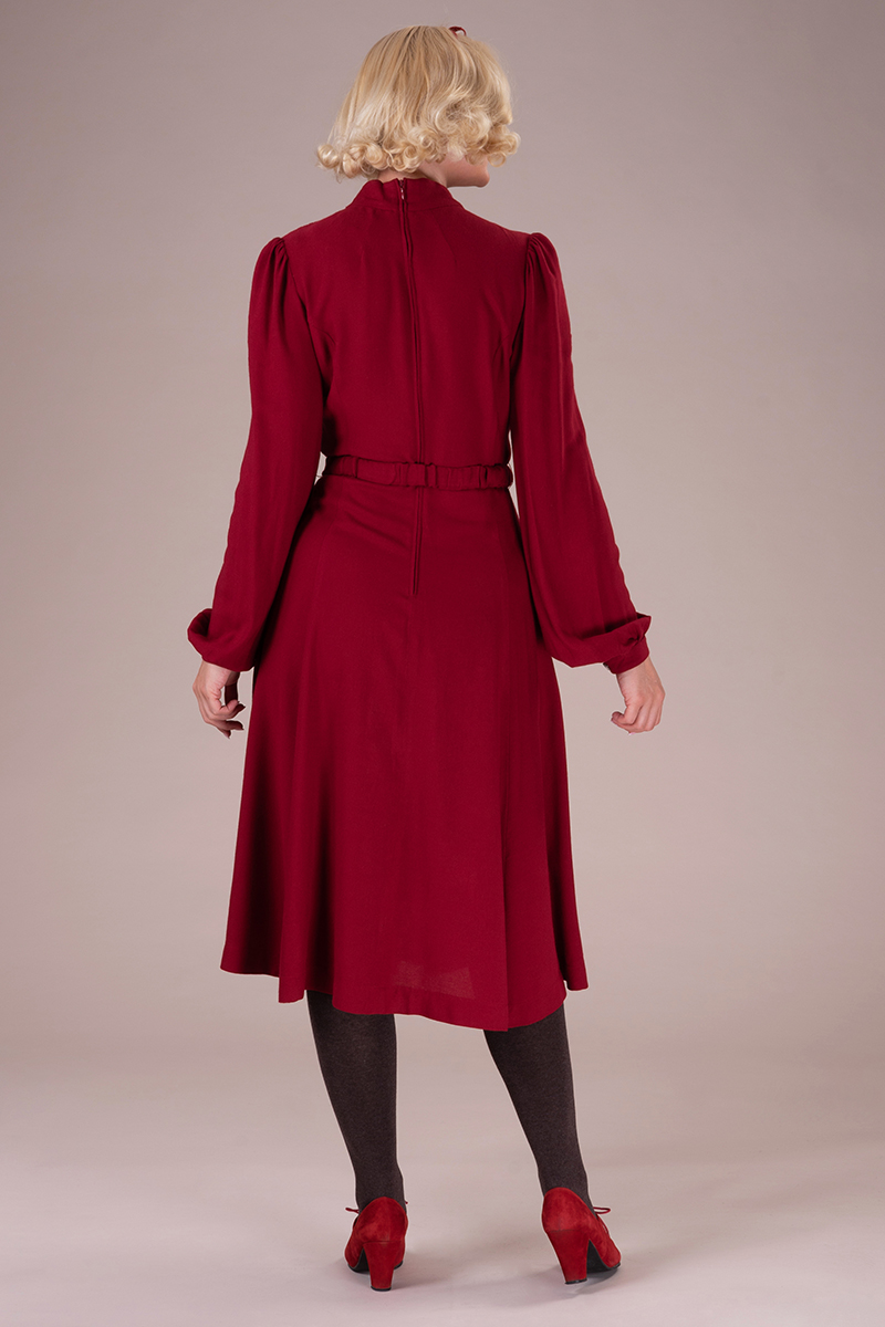The Midwinter Midi Dress - 4