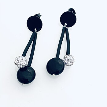 Earrings black ubber and crystals