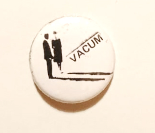 VACUM - badge 2 - 2