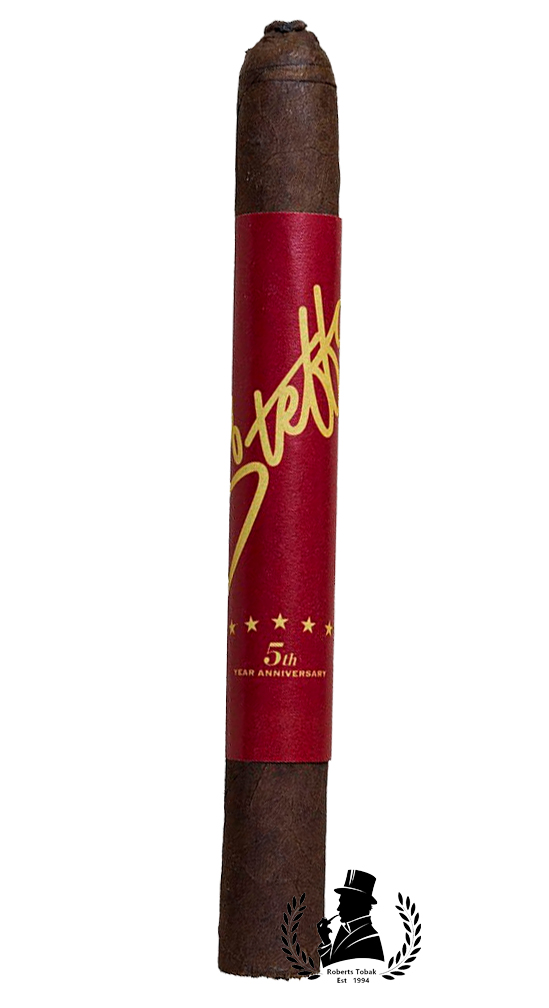 Steffo Maduro 5th Anniversary Lonsdale