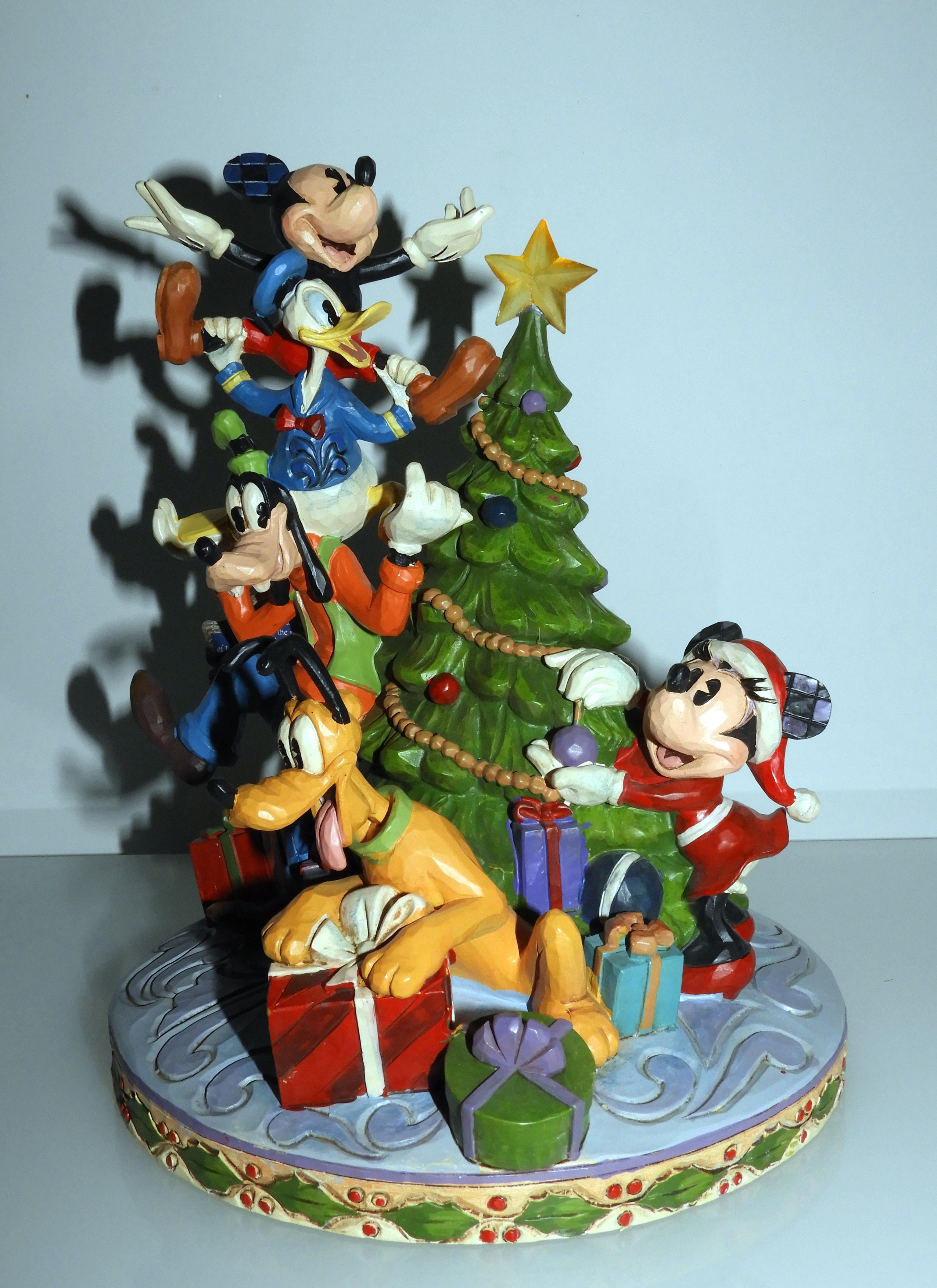 Disneys De 5 dekorerar Julgranen av Jim Shore - 7