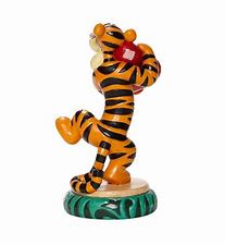 Disneys Heartfelt Hug Tigger Hold av Jim Shore - 3