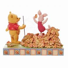 Disneys Nalle Puh " Piglet Playing in a Pile " Jim Shore - 3