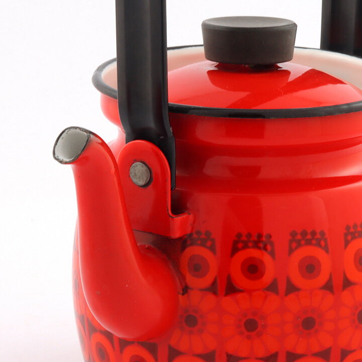 Raija Uosikkinen (1965) Onnimanni Coffee Pot with Kehrä Decor from Finel Arabia 17 cm