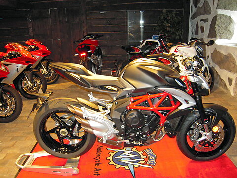 MV Agusta Garagematta