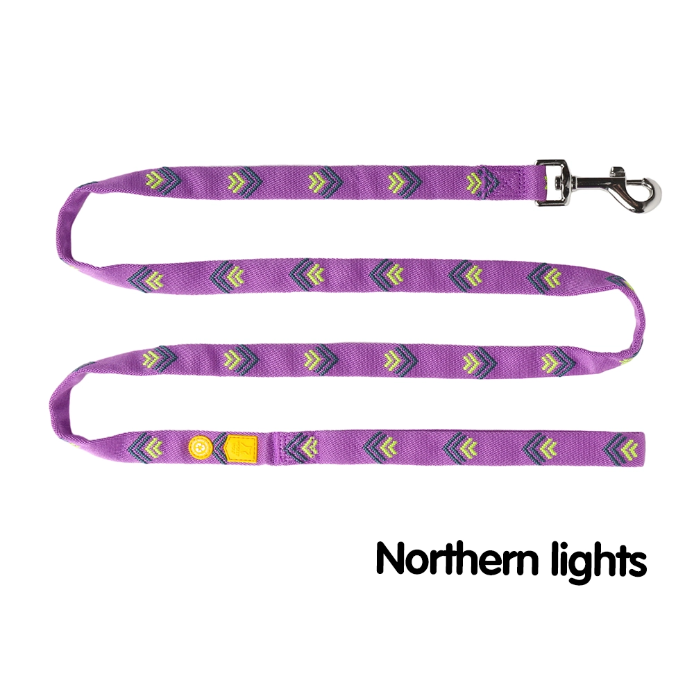 Soft dog leash made of recycled material Woolly Wolf from Finland. Different patterns