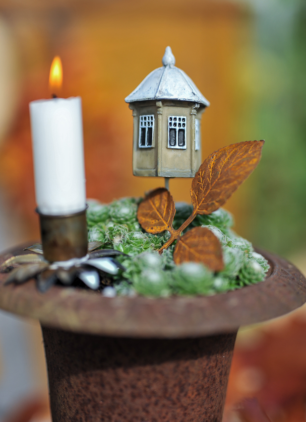 House/Stick Gazebo - 4x7.5 cm