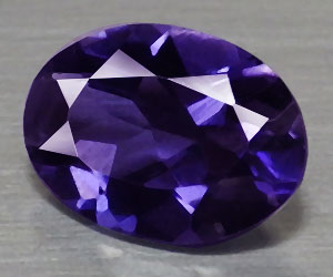 Deliciosamente hermosa piedra preciosa de iolita natural ovalada de 7x5 mm adecuada para la curación - 3