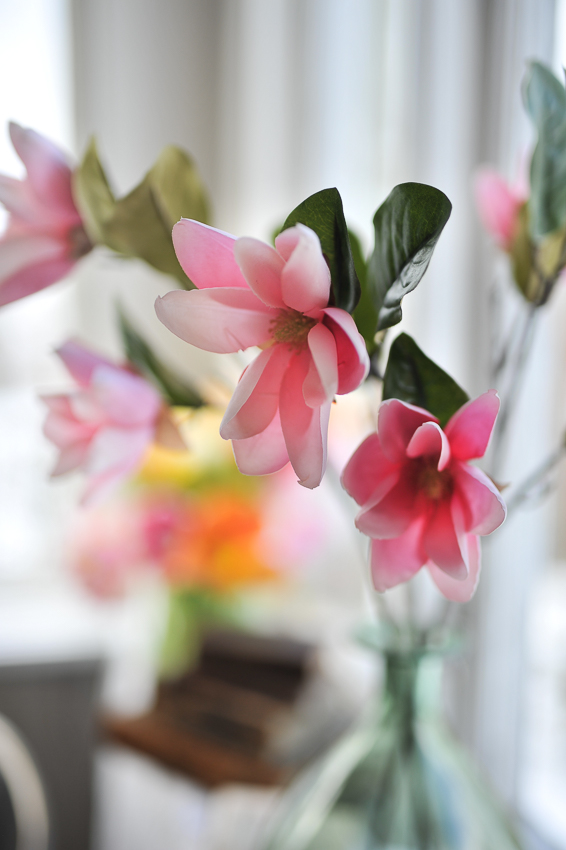 Magnolia Branch Pink 70 cm - 6