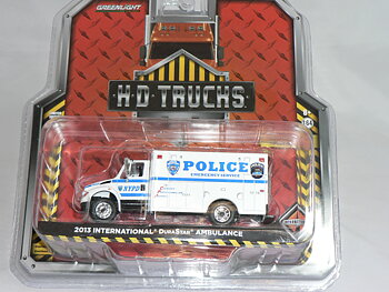 International Durastar Ambulans   1:64  Greenlight
