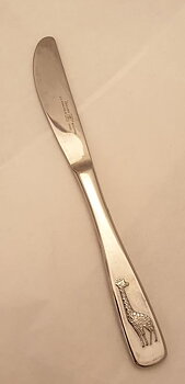 Giraff kniv